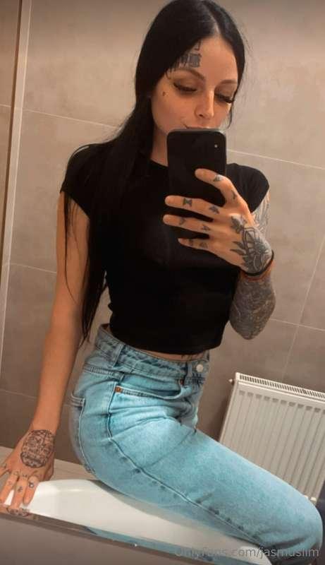 🔥𝐅𝐑𝐄𝐄 𝐏𝐀𝐆𝐄 🔥😈@badbianca2000😈☝️DON'T DENY YOURSELF THE FLIGHT..