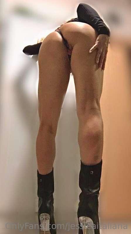 Buona giornata…🍑💋

Have a nice day…🍑💋
