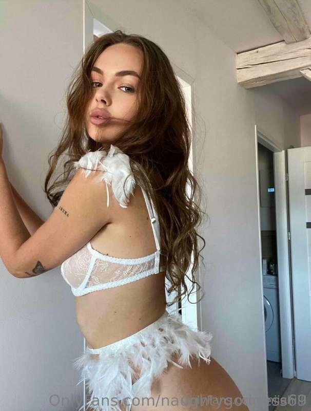𝐅𝐑𝐄𝐄 𝐕𝐈𝐏 🤤😈🔞 𝐒𝐇𝐄 𝐌𝐀𝐊𝐄𝐒 𝐌𝐘 𝐏𝐔𝐒𝐒𝐘 𝐖𝐄𝐓💦 𝐂𝐋𝐈𝐂𝐊 @iren_lovely 𝐓𝐎 𝐒..