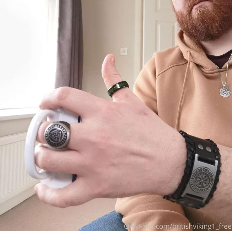 Anyone here got a big hand kink?