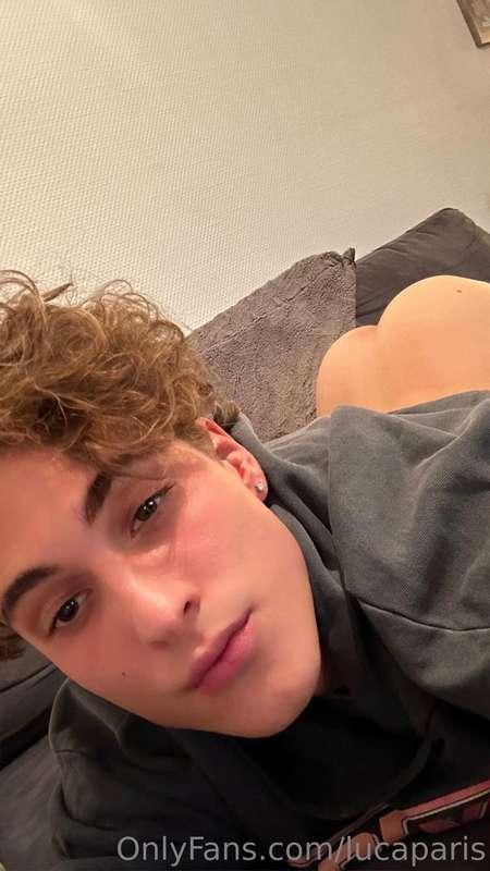 Get behind me😈🍑💦🍆
