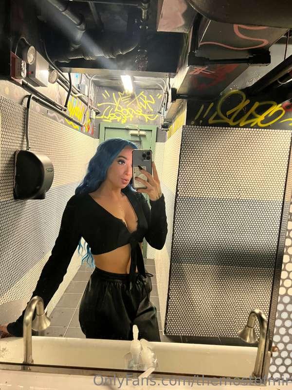 Would you follow me ?