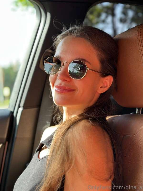 It’s been a spicy week here 😘New routines, playful moments… ..