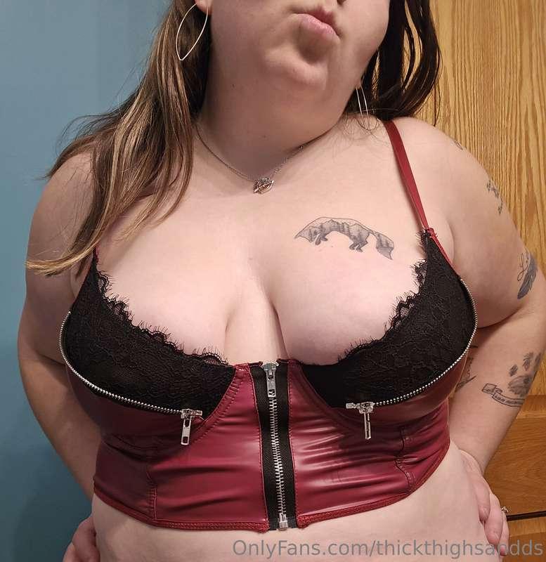 Just a sneak peek of some new lingerie. 😏