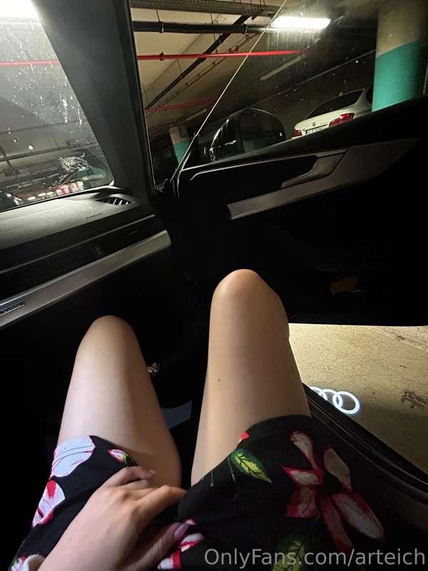 Dělám si to v aute na parkovišti 😈🫦napis si o cely video do ..