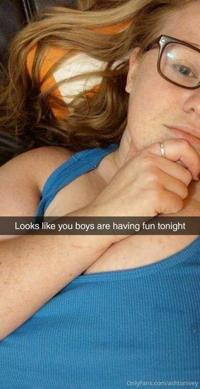 Flirty Snaps - A Titty Thread from the girl next door! (3 to..