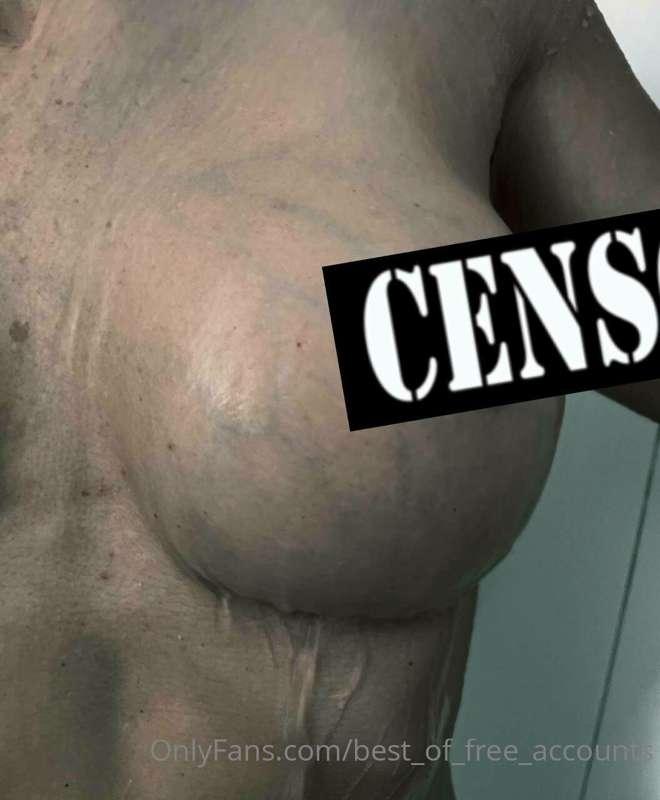 45 y/o sickpack fit mom is doing x-rated and softcore conten..