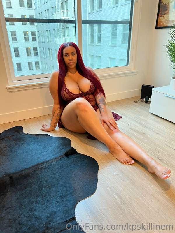 Check your dms for some topless fun 🤩