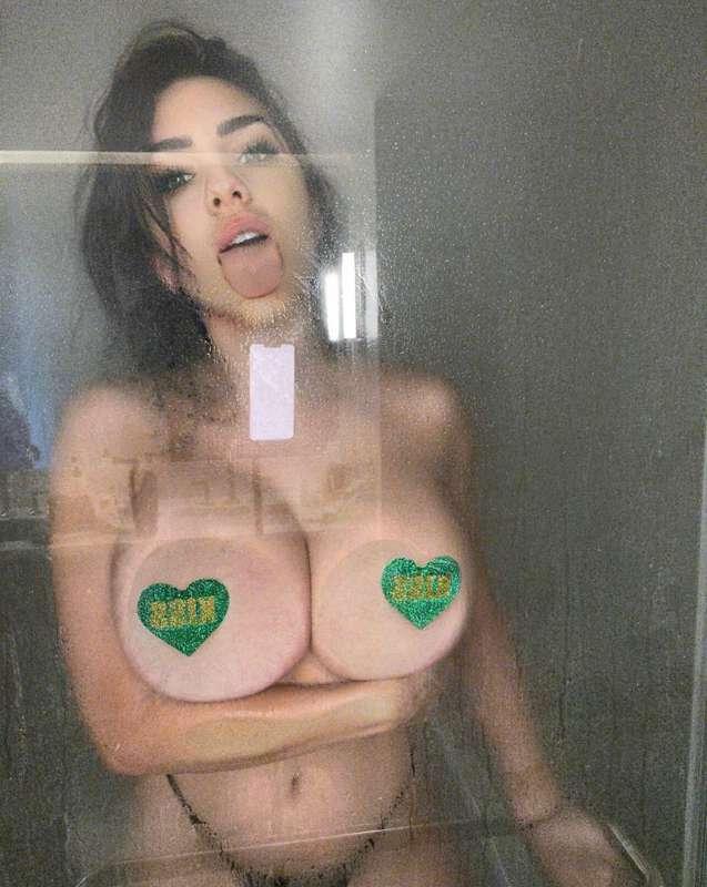 Hi :)