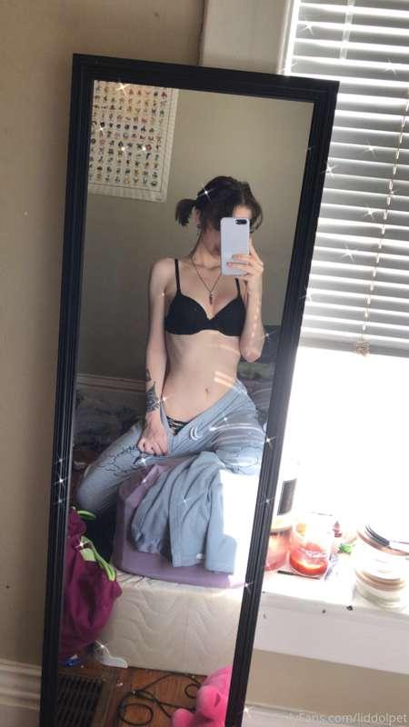 mornin :( m hungover n wanna be babied today don’t wanna go ..