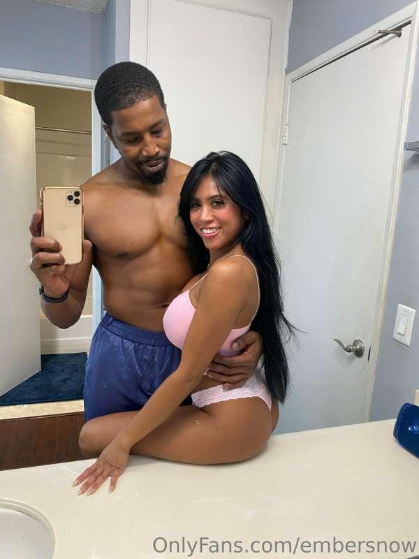 A few more bts pics with Isiah Maxwell :)  Our new clip is i..