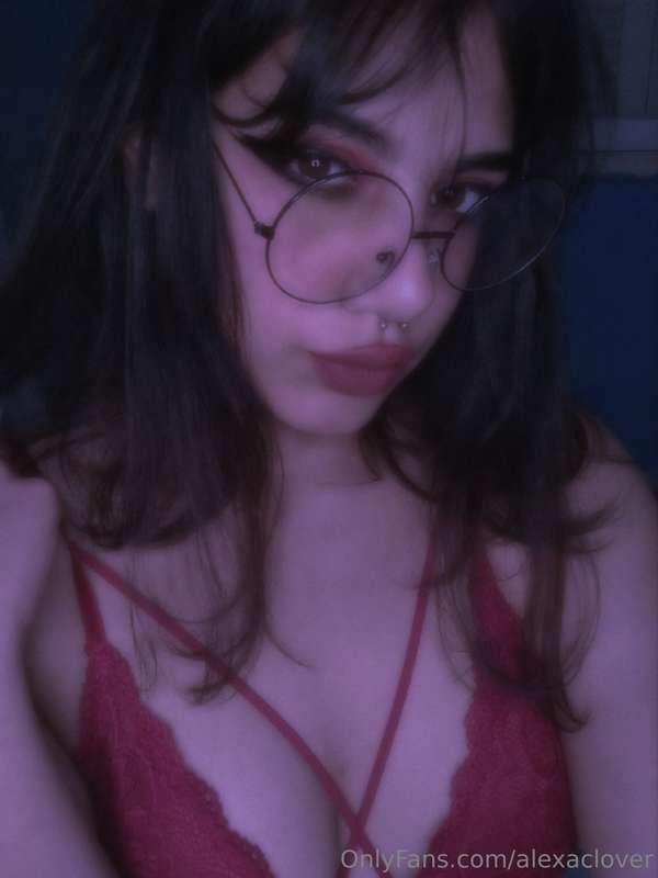 alexaclover image #1