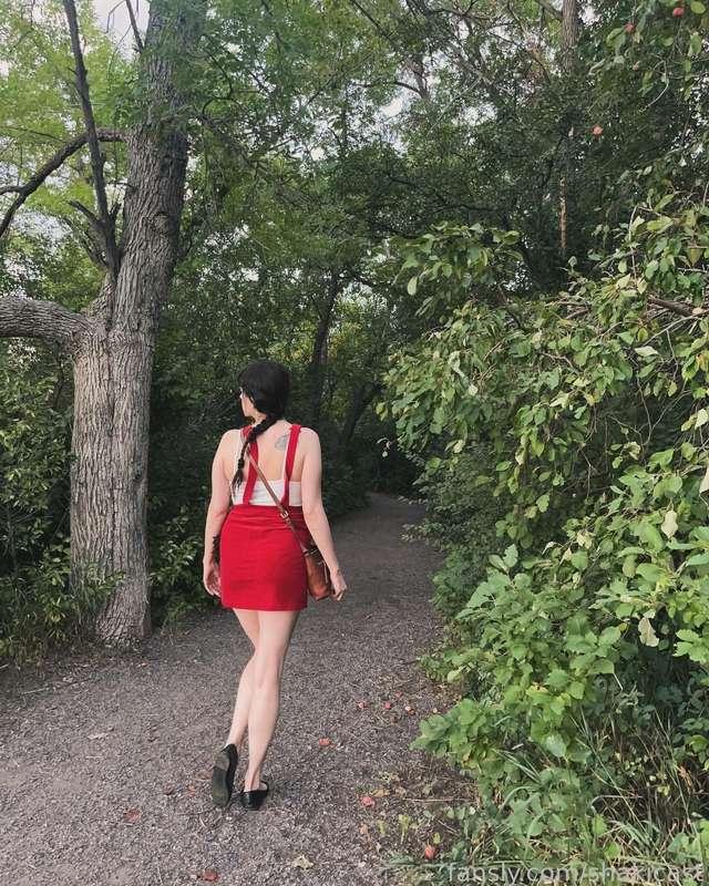 Soooo I got my account back, finally, even though it took them longer to give it back to me than they said it would. It’s good to be back and connecting with yall! 🥰 I missed you so much already 😭 I can’t wait to get my own website, this makes me anxious 