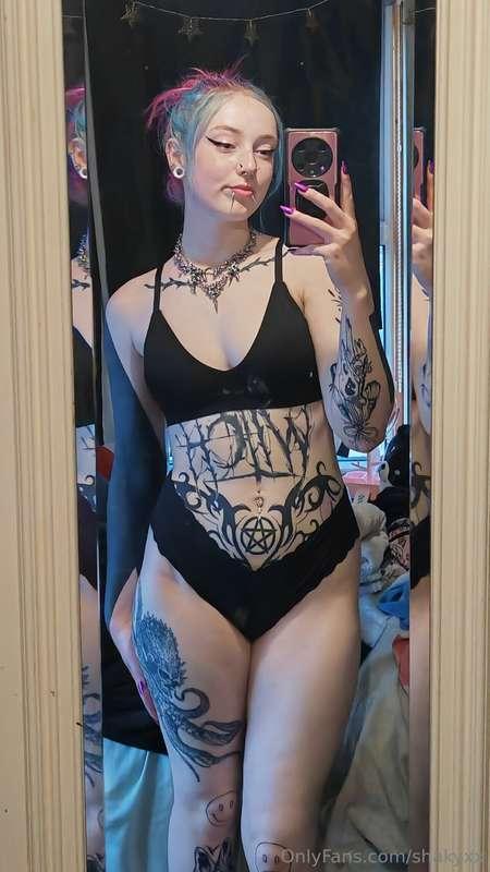 Couple pics from the other week :3 been a bit unwell for the..