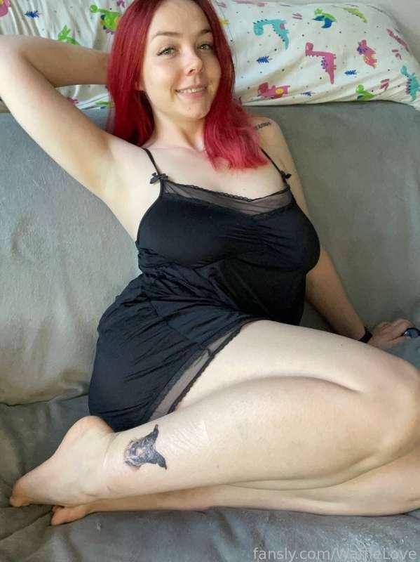 I wonder if you want to start your day with me☺️😉

#fyp #redhead #wetpussy #boobs #tits #nude #bigboobs #pussy #teen #bigtits