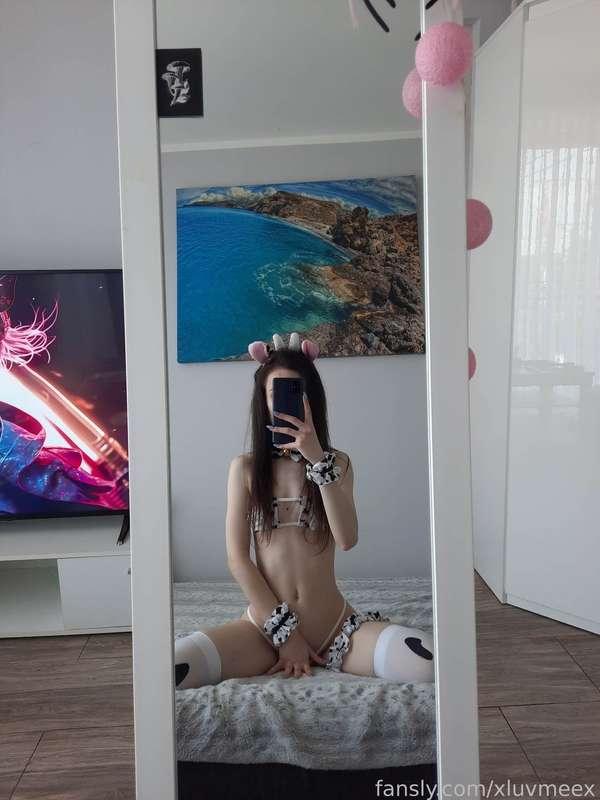 xluvmeex image #1