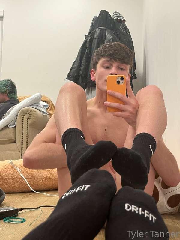 Socks on or off? If you know what I mean…. 😜