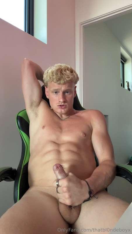 The eyes never lie Chico 👀12 hours left to tip $30 and have ..