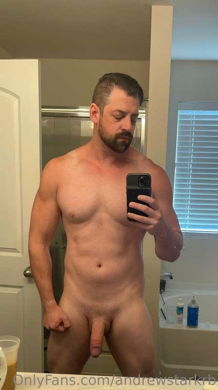Been traveling a bunch, trying to workout when I can, diet i..
