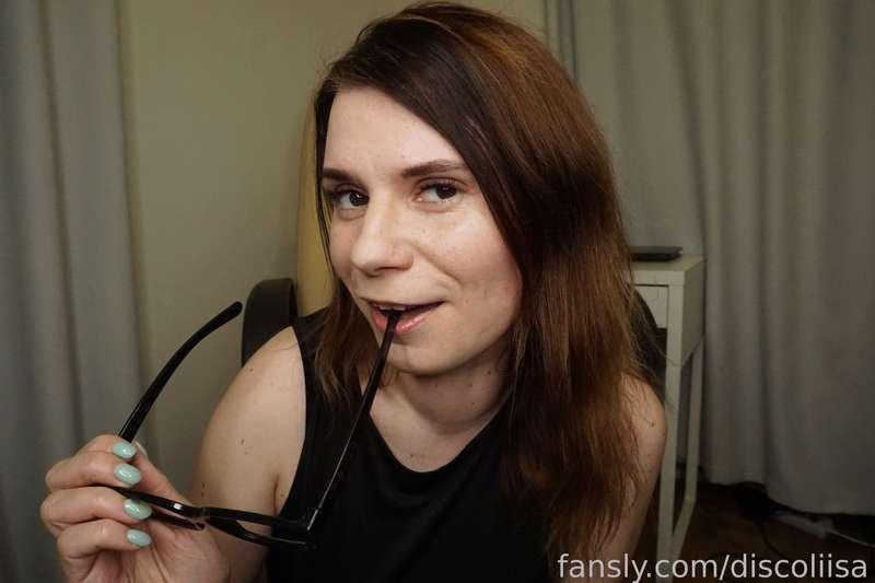 I'm online 🟢
Message me 🥰 #gfe #girlfriend #naughty #hairy #brunette #curvy #snapchat
