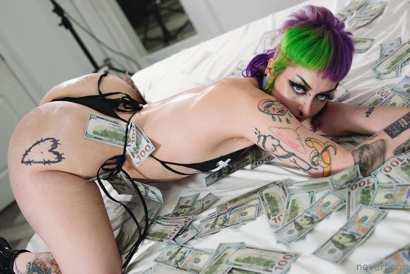 neverboob main image