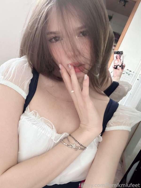 temikmiufeet image #1