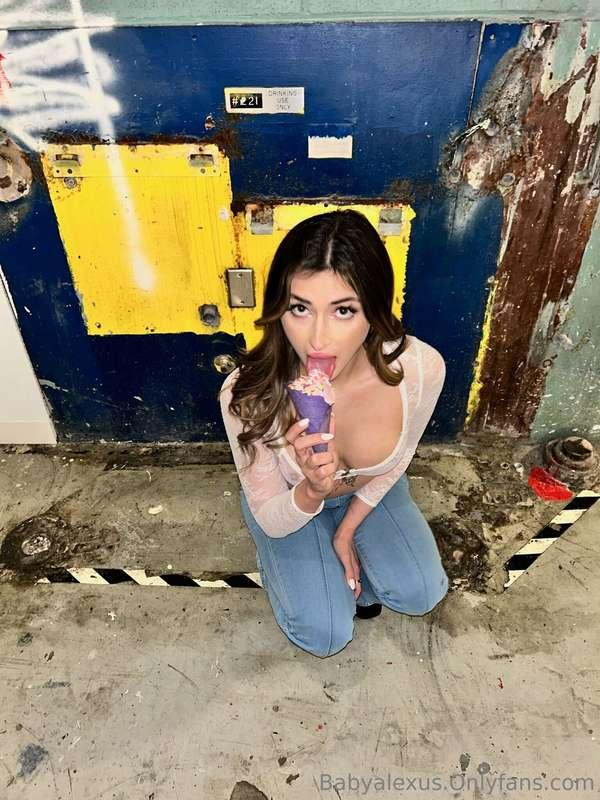 Imagining that this is something else... 🤭