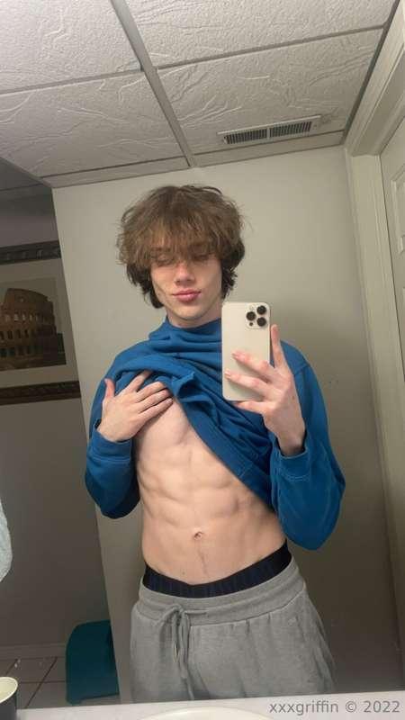 xxxgriffin image #0