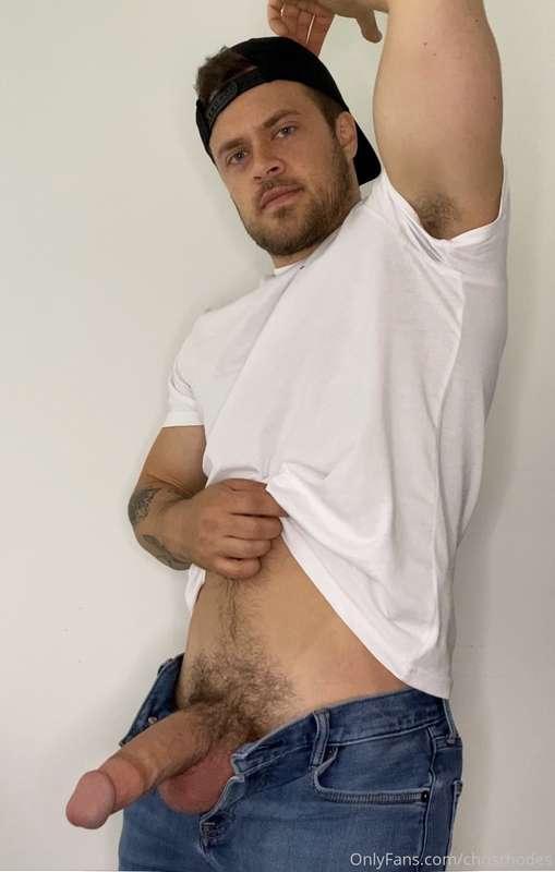 work room break. i need someone to bury their face in me.