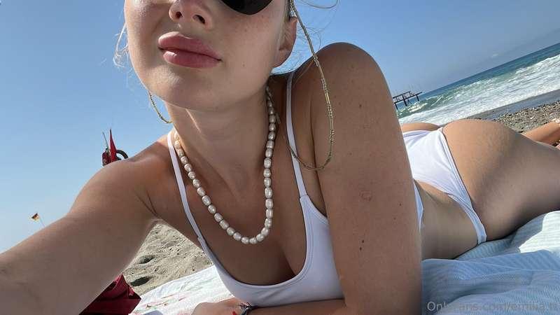 Scientists proved that sunbathing and relaxing is useful for..