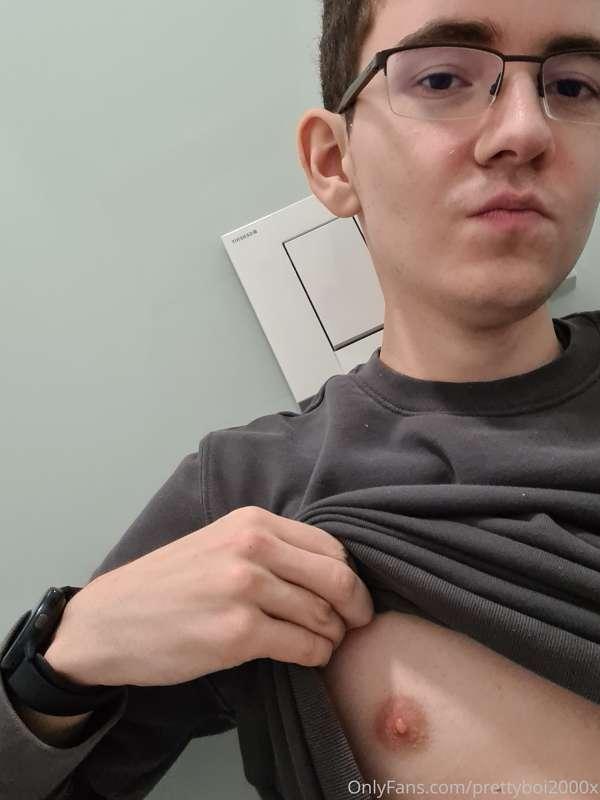 prettyboi2000x image #4