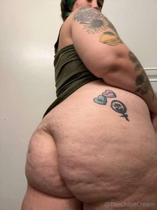 just give it a little spank why dont you 