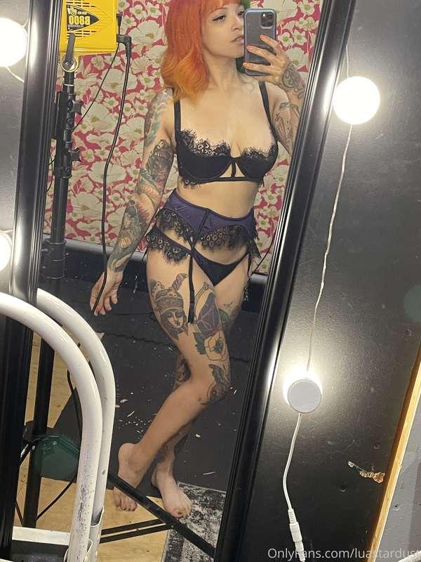 Just got done shooting 6 new sets with Jisobeldelisle! I’ll ..