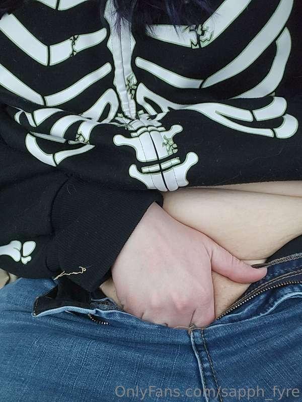 I was a very naughty girl in the parking lot before work. I ..