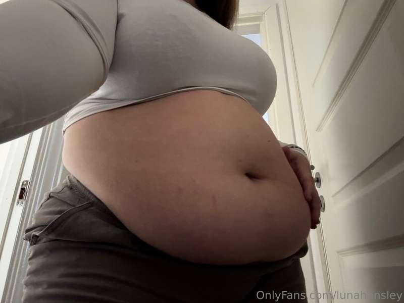 lunahansley image #1