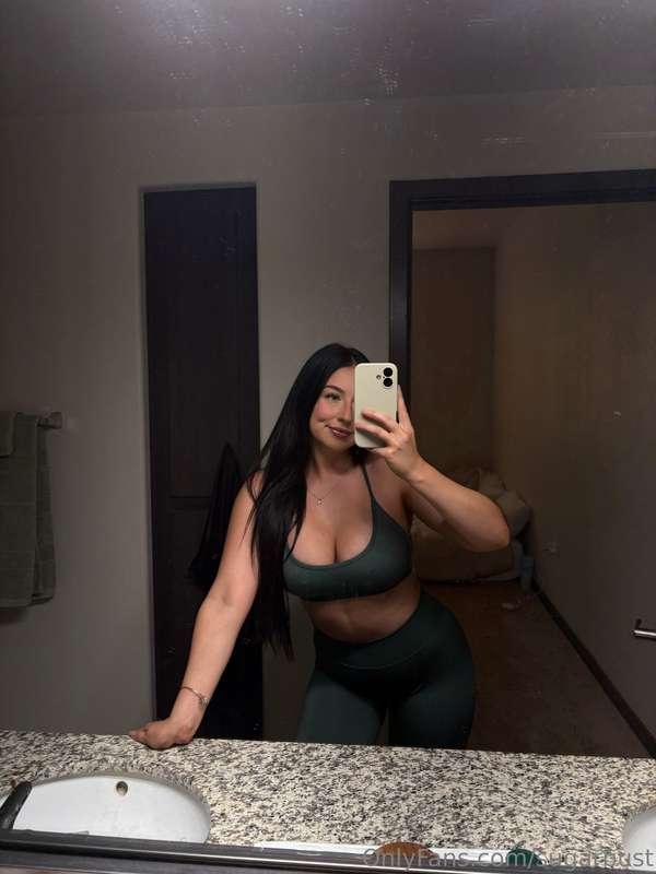 How bad do you want me baby? 😉💦 