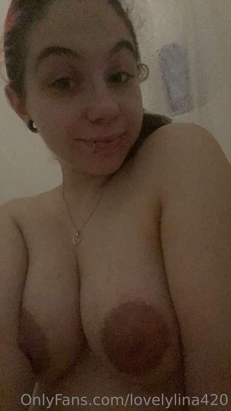 lovelylina420 main image