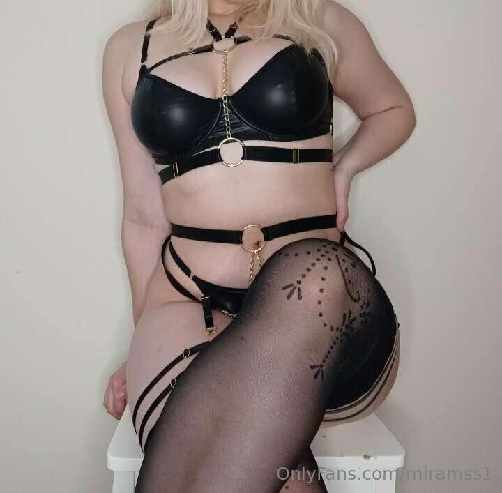 Heips!
Rupeen taas aktiivisesti julkasemaan sisältöä tänne "..