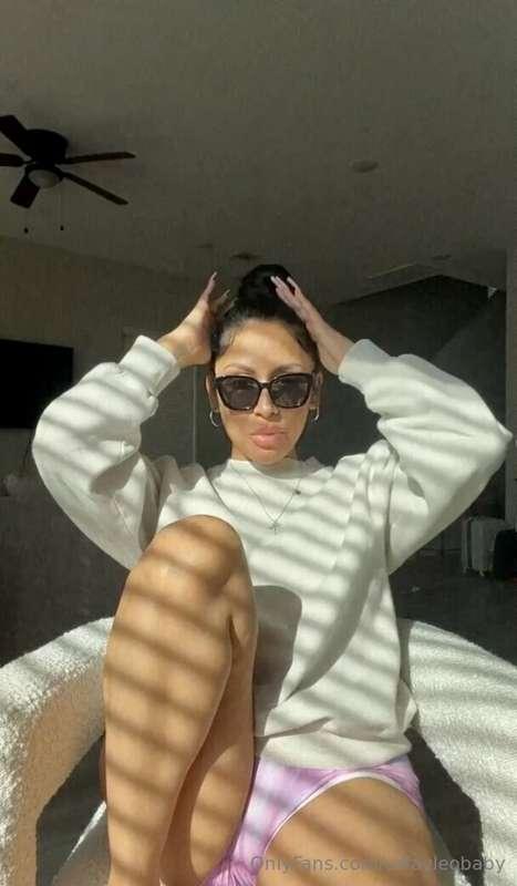 https://onlyfans.com/urfavleobaby
