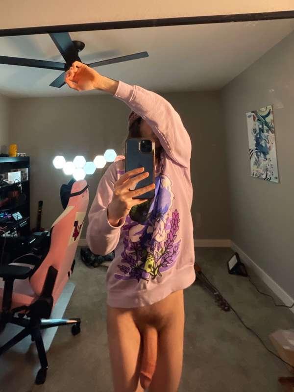 Cute eboy, very very big pp 🥰
Just finished grad school, gon..