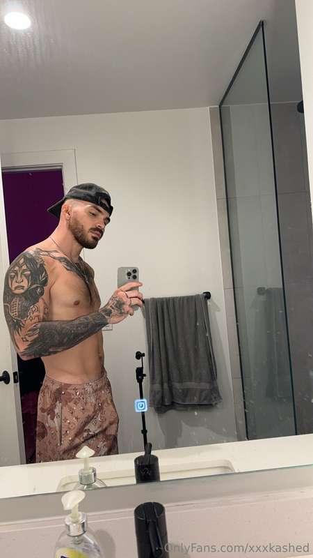 Commando side view 😏
