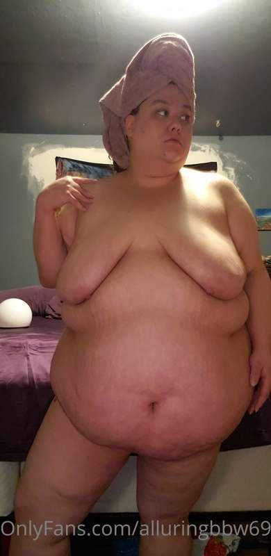 alluringbbw69 image #2