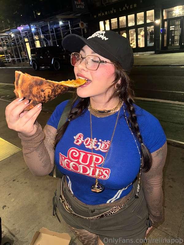 ate the best pizza of my life! tomorrow will be a big food d..