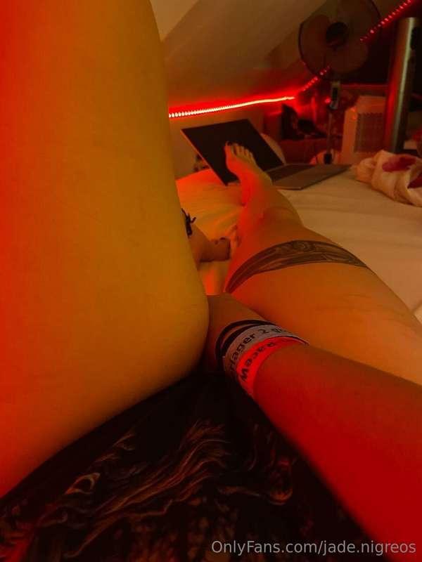 ich hab langeweile...kannst du mir meine Pussy lecken?