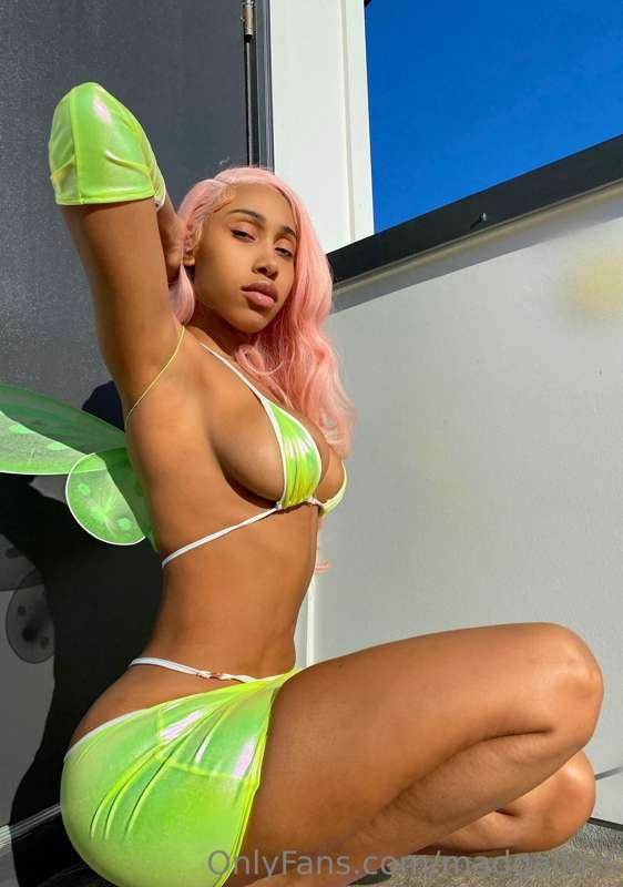 poison ivy vibes