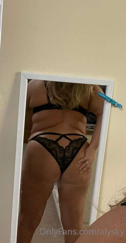 I love it when my fans spoil me!! Thanks 😘