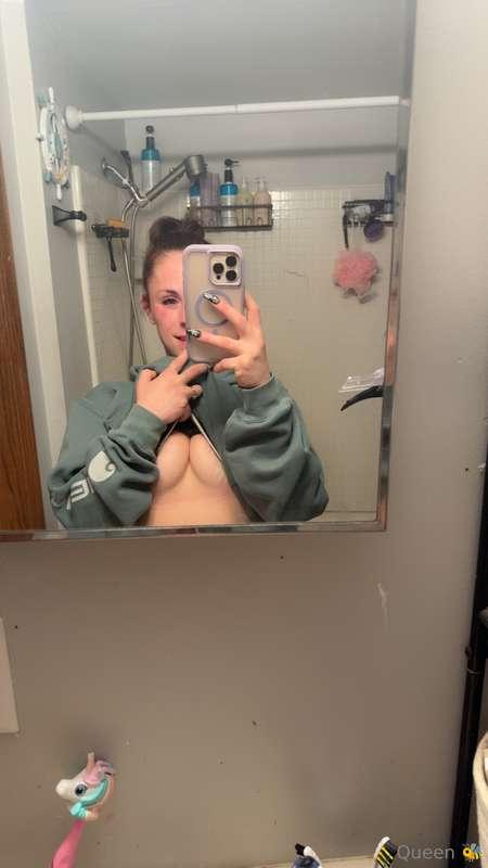 Check your messages baby I promise your not gonna want to mi..