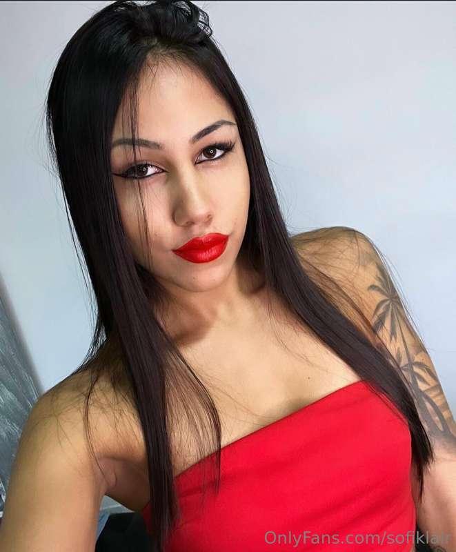 Reds my favourite colour 🙈