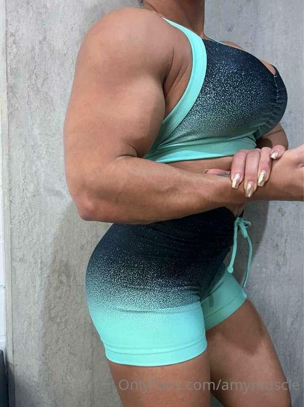 When I take my pre workout, it makes my clit “tingle” lol 🤣🤣..