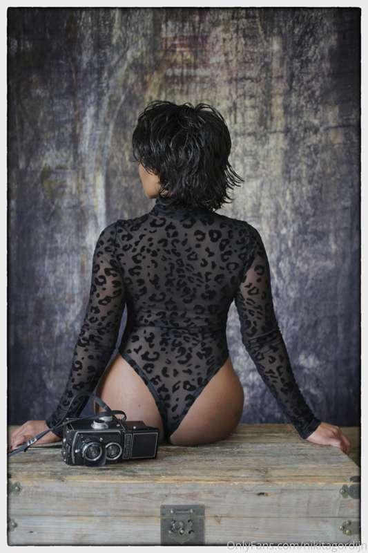 A woman is like a tea bag you can't tell how strong she is u..
